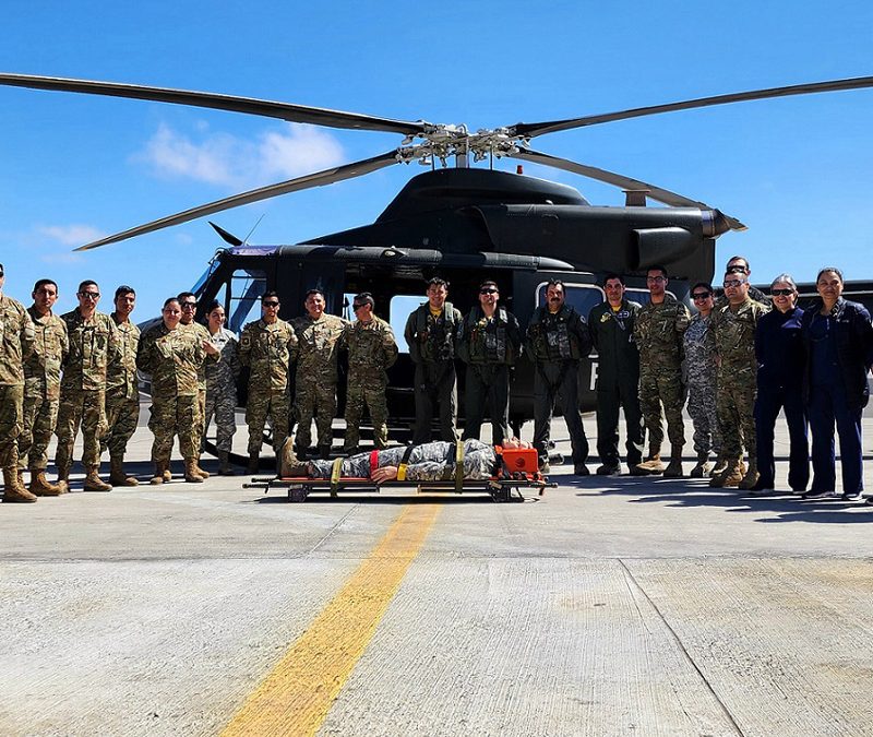 Capacitación del personal del HMN en la Vª Brigada Aérea Cerro Moreno